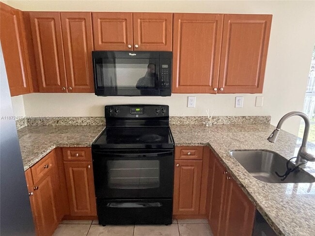 Building Photo - 8350 NW 193rd Ln Rental