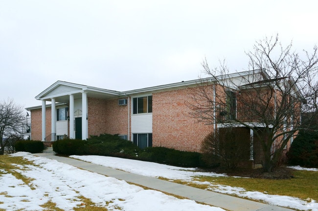Photo - Fox Ridge Apartments