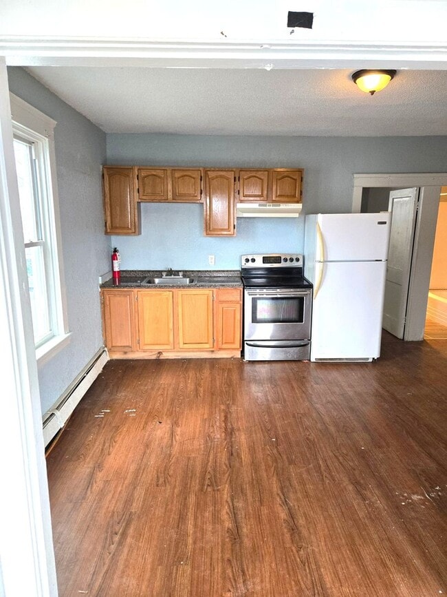 Photo - 883 Dexter St Unit #1 (2L)