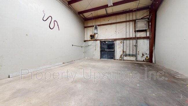 Photo - 6200 Stainless Way