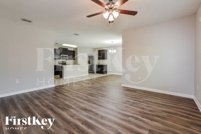 Photo - 2620 Falcon Ln