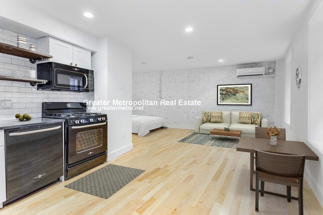 Photo - 280 North St Unit 1