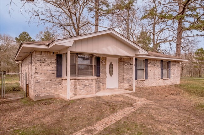 Photo - 4 Barre Ln