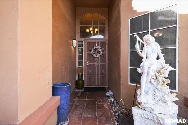 Photo - 4536 E Thistle Landing Dr