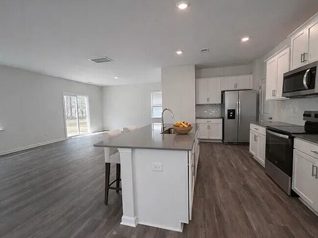 Photo - 1302 Falls of Hickory