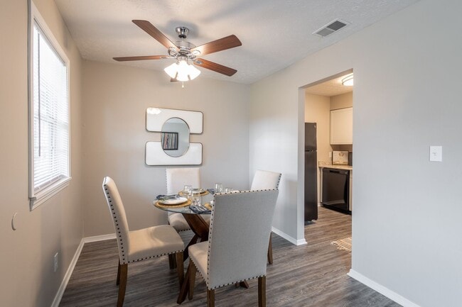 Courtyard Apartments