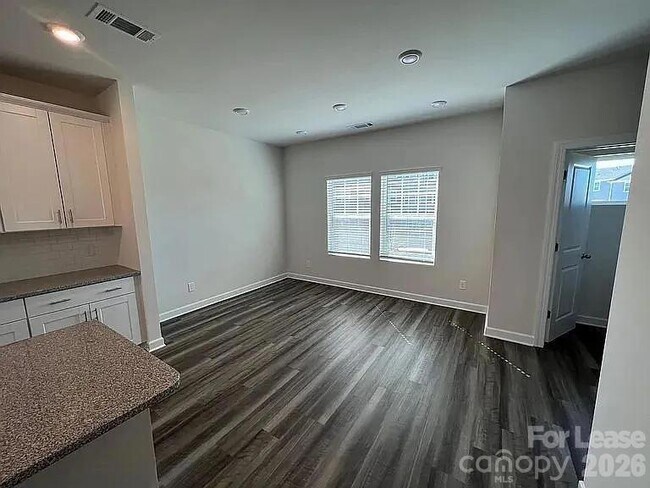 Photo - 2027 Tears Ln