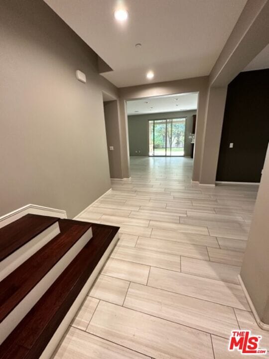 Photo - 17032 Cantlay St