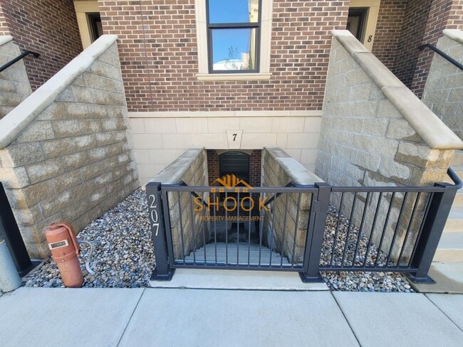 Photo - Brownstone Condominiums Unit 201 S 4th St,  7