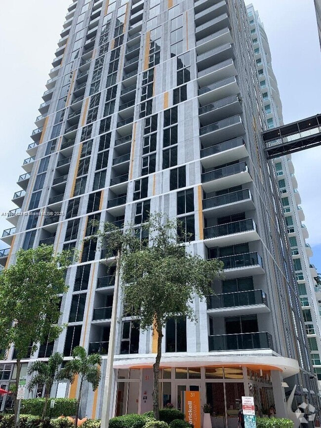 Building Photo - 31 SE 6th St Unit 2504 Rental