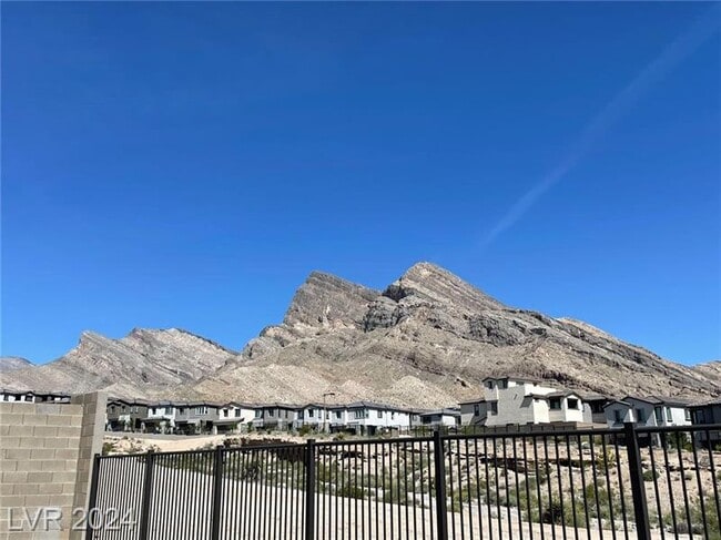 Photo - 11622 Hatchling Ave