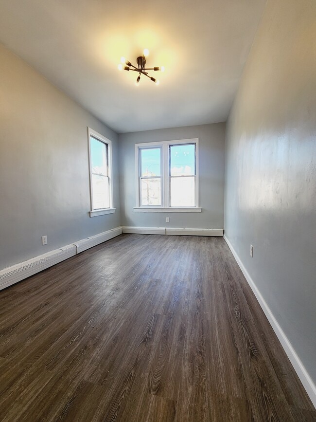 Photo - 53 Stegman St Unit 3