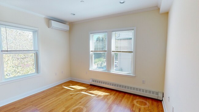 Photo - 6/1 No Fee! Spacious, sunny 3BR/1.5BA between Harvard & Porter!