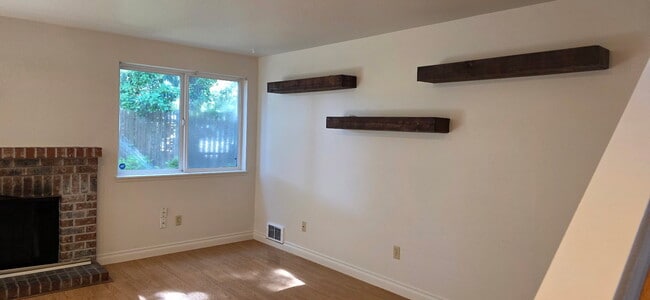 Photo - 503 S Maple St Unit 503