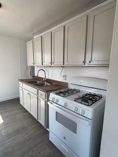 Photo - 1913 W Ewing Ave