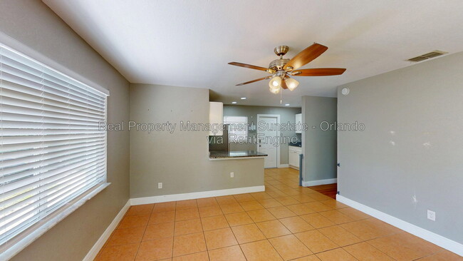 214 Woodmere Blvd