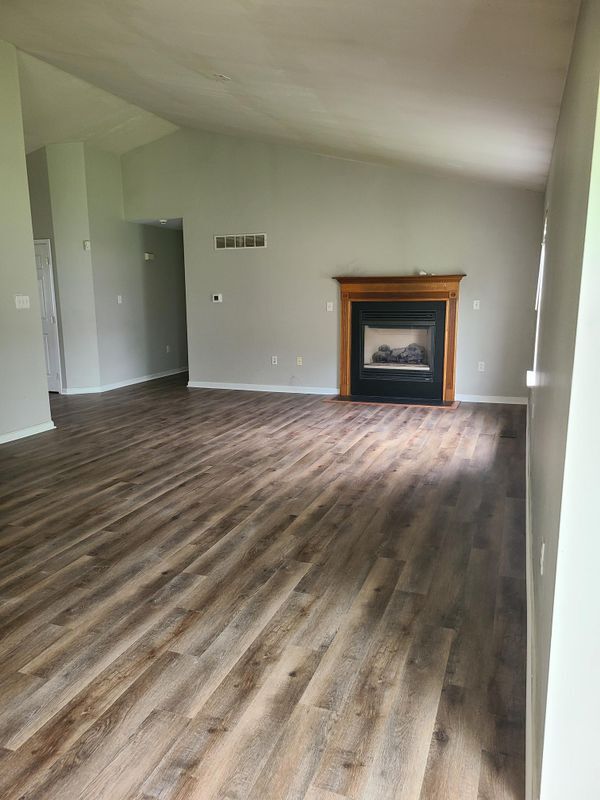 Building Photo - 71 London Dr Rental