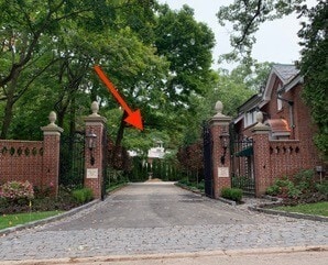 Photo - 427 N Sheridan Rd