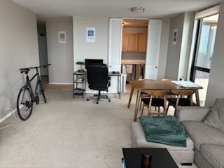 Photo - 1850 N Clark St Unit 901