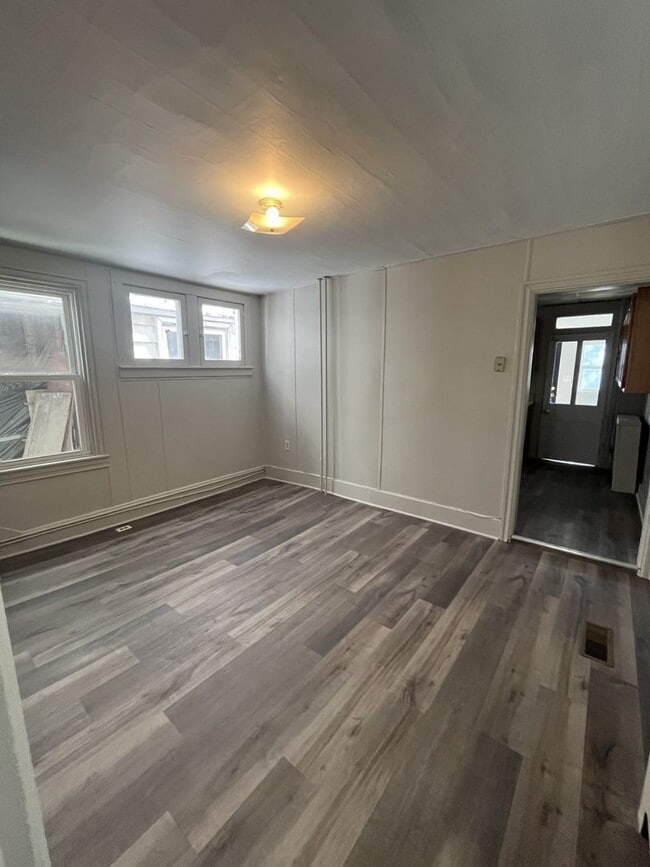 Photo - 236 E King St Unit 236 E King