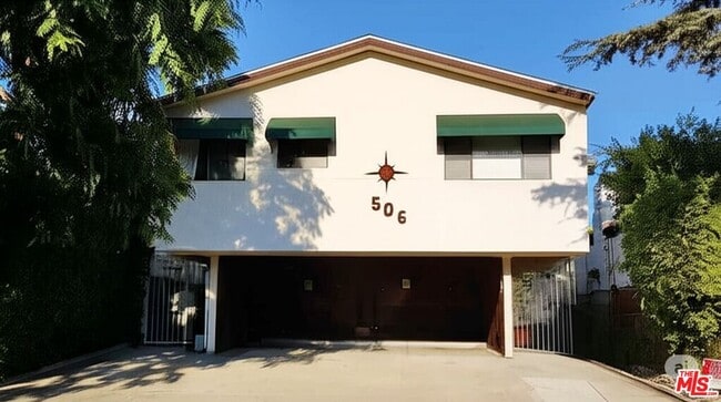 Building Photo - 506 Flores St Unit 4 Rental