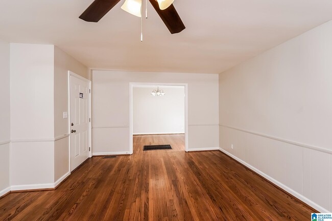 Photo - 2401 4th St NW