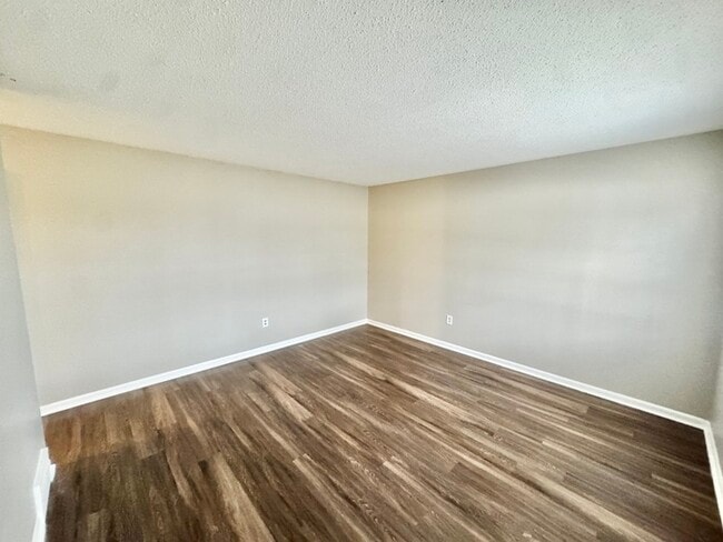 Photo - 3940 Schoolfield Rd