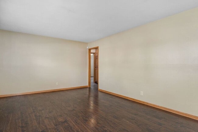 Photo - 2129 S Delaware Ave