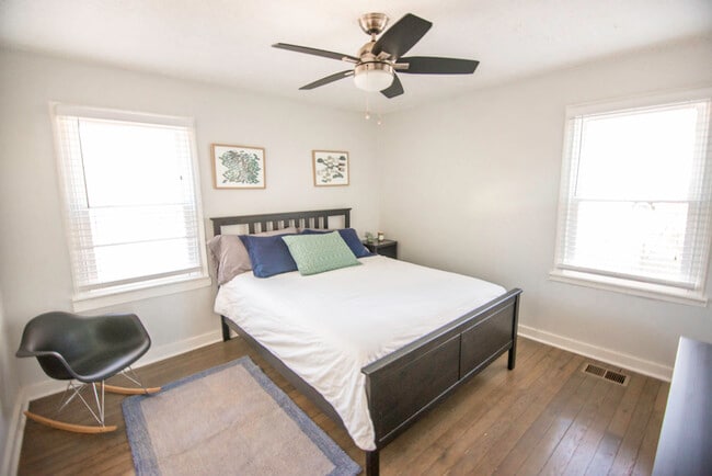 Downstairs bedroom with walk in closet