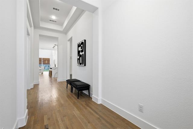 3769 Vase Vine Pl