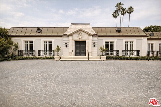 801 Alta Dr