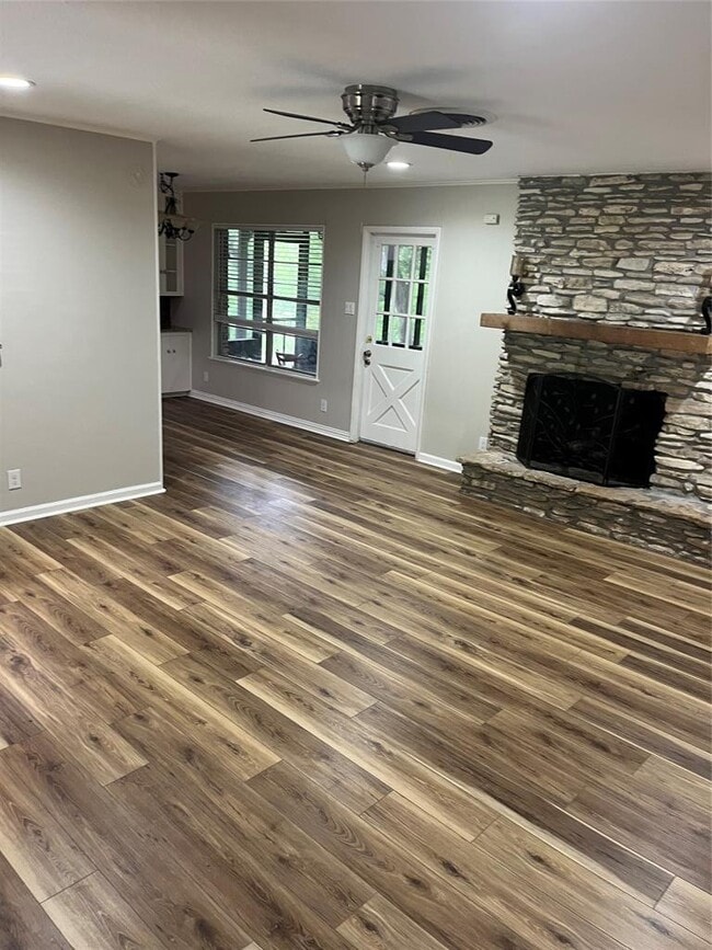 Photo - 11655 River Oaks Trail