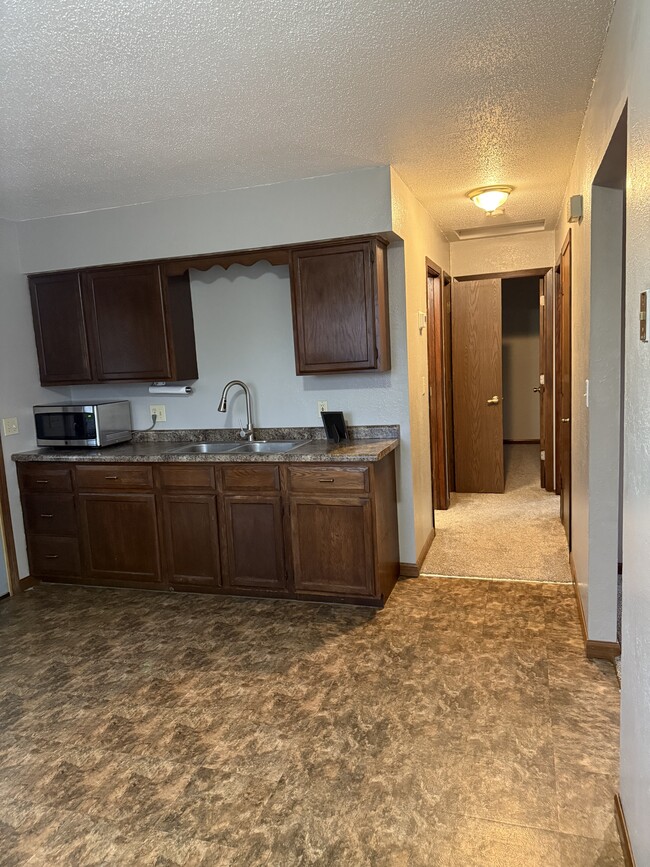 Photo - 755 Robert St S Unit 755