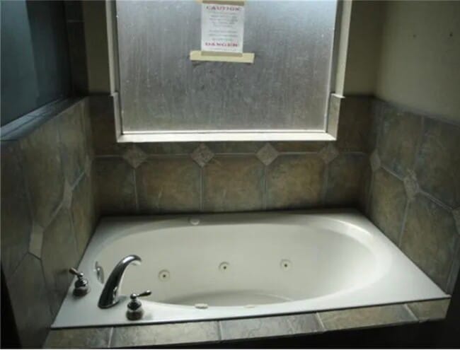 Photo - 1803 Ripple Creek Dr