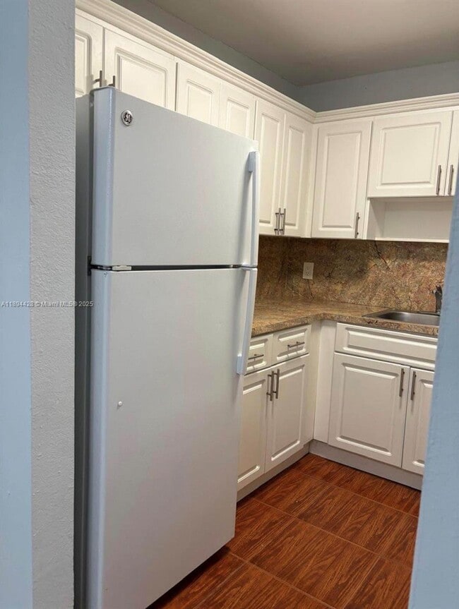 Photo - 1152 NW 3rd St Unidad 2