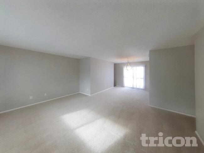 Photo - 1312 Rainier Dr