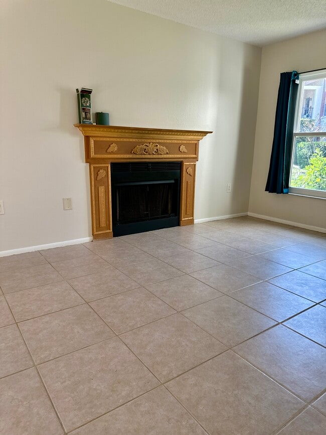 Photo - 3455 Countryside Blvd Unit 15