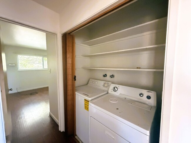 Photo - 2029-2035 Key Blvd Unit 2035