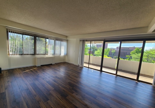 Photo - 200 N 3rd St Unidad 401