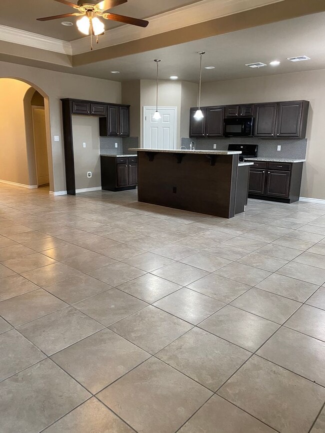 Photo - Beautiful 4 Bedroom in Desert Ridge