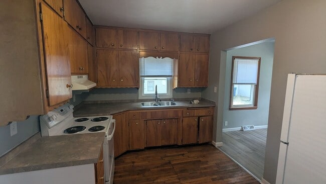 Photo - 2 bedroom, 1 bath house