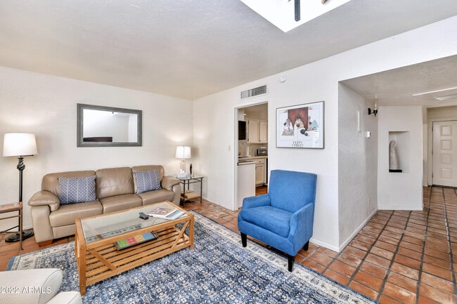 Photo - 6150 N Scottsdale Rd