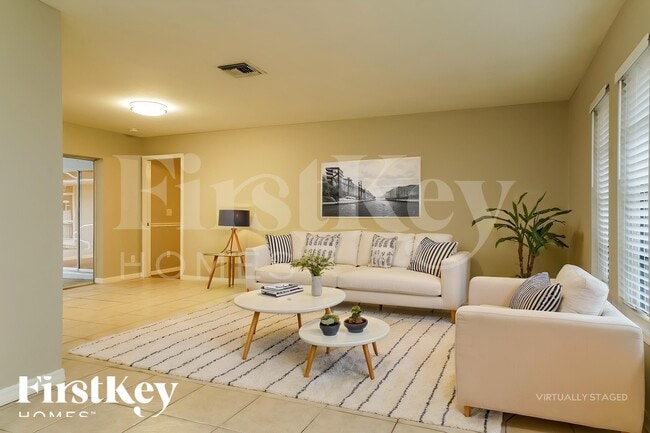 Photo - 1108 SW 22nd Terrace