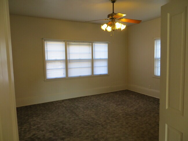 Photo - 860 10th St Unit Apt 1