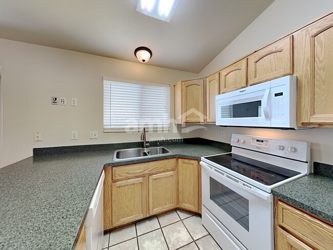 Photo - 4245 S 2900 W