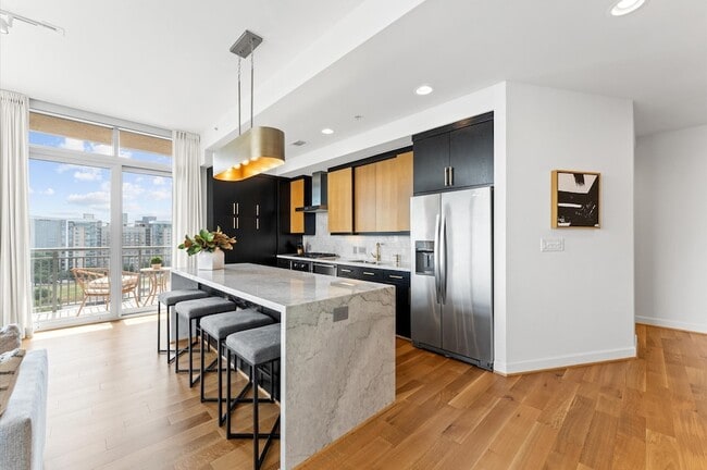 Photo - 2207 Bancroft Ln Unit 1104