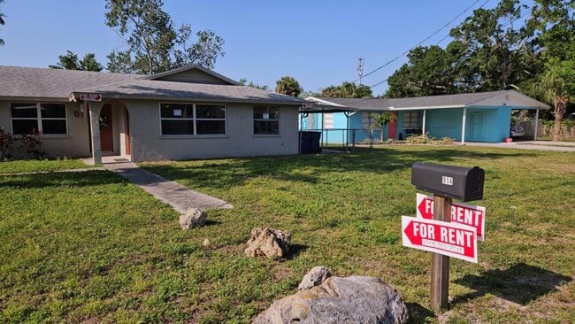 Photo - 914 67th Ave W