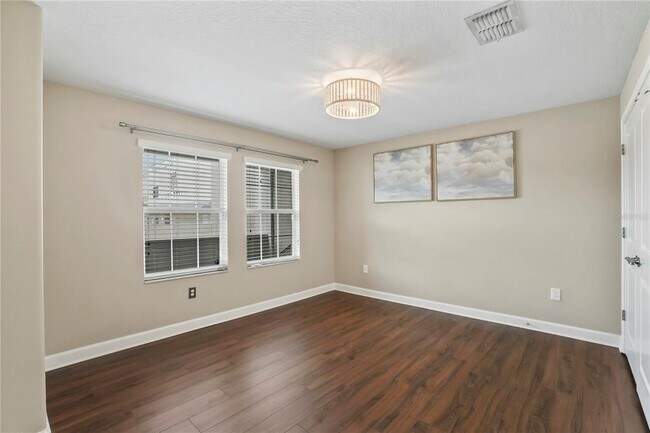 Photo - 717 N Rome Ave