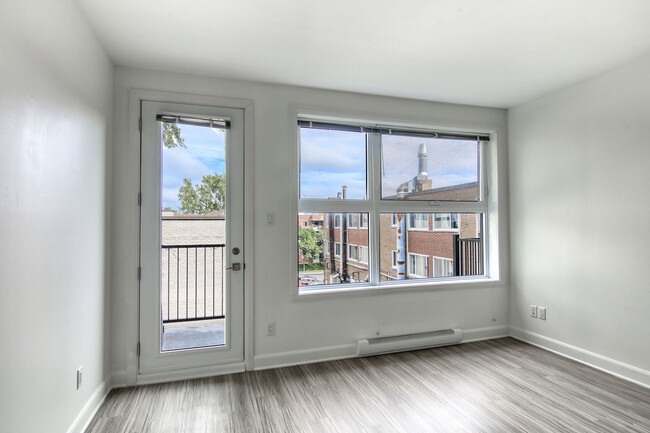 Photo - 6600 Av. de Darlington Unit 206