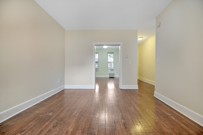 Building Photo - 618 Columbia Rd NW Rental